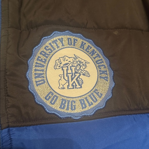 NWT VS Pink University of KY Puffer jacket - Size XS - Picture 2 of 5